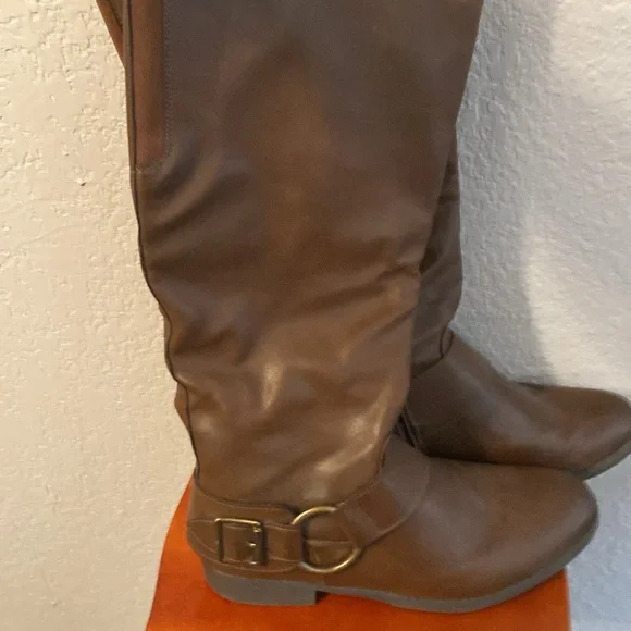 Unr8ed women’s boots - Picture 4 of 11
